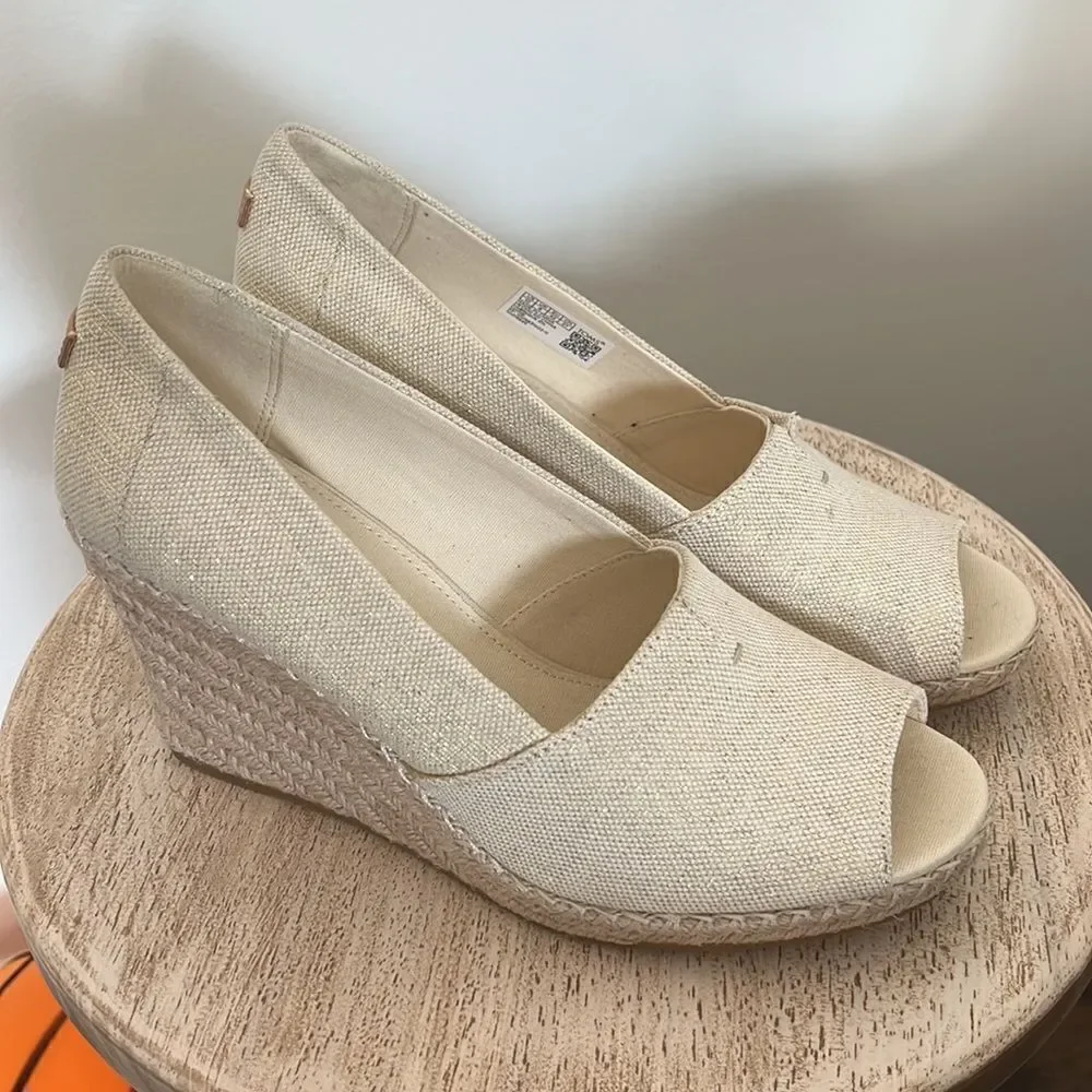 TOMS Michele slip on Espadrille Wedge Pump, Gold Metallic, Open toe, 10,‎ NWOB
